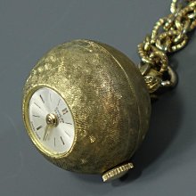 1960s / 瑞士 🇨🇭 SARCAR GENEVE 鍍金機械球型項鍊錶 / 庫存新錶