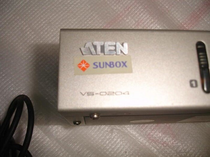 【電腦零件補給站】宏正ATEN - VS0204 4埠 VGA/音訊切換器 視訊切換器 無附線材