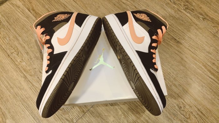 Wmns Air Jordan 1 Mid SE Peach Mocha size:24.5cm 喬丹一代SE女鞋US