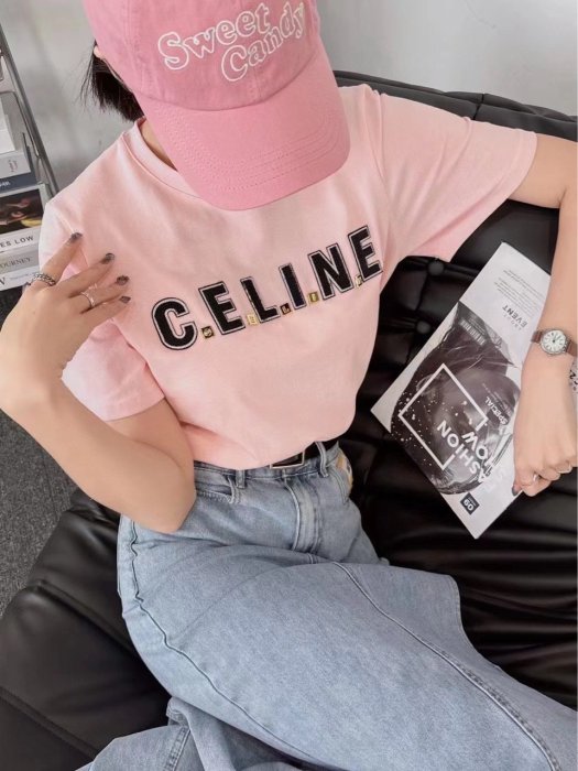 熱銷特惠 Celine 賽琳23ss春夏新品五金貼布字母logo圓領短袖T恤時尚穿搭百搭上衣女明星同款 大牌 經典爆款