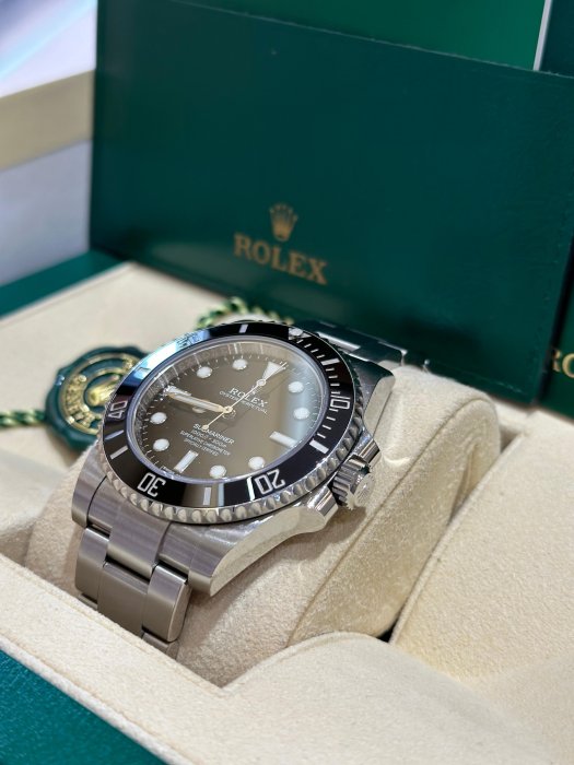 [已交流]ROLEX 114060 submariner 無曆黑水鬼🖤