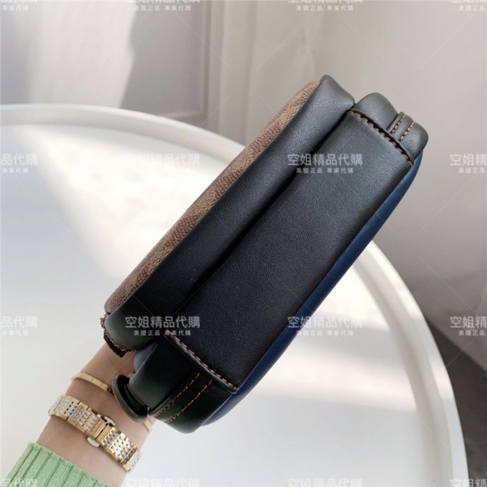 空姐精品代購 COACH 89478 2020 熱賣新款 男士小號 單肩斜挎 側背包 小手袋 防刮防水 附購證 下標送禮