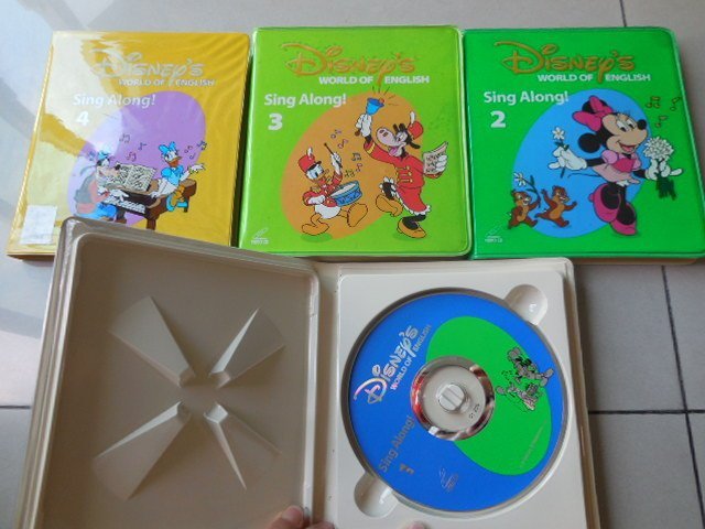 寰宇迪士尼美語世界sing along 4VCD 寰宇家庭Disney's World of