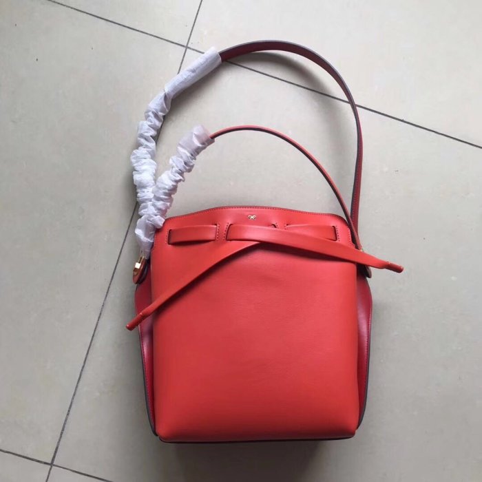 ╭☆包媽子店☆Anya Hindmarch Small Shoelace Drawstring Bag 橘紅色手提單肩包