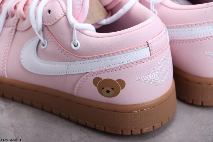 Air Jordan 1 Low Pink Gum 粉紅 女款時尚 休閒鞋 籃球鞋 DC0774-601