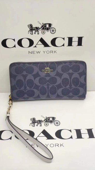 美國代購Coach2022新品C4452經典logo拼色多卡位長夾手腕錢包