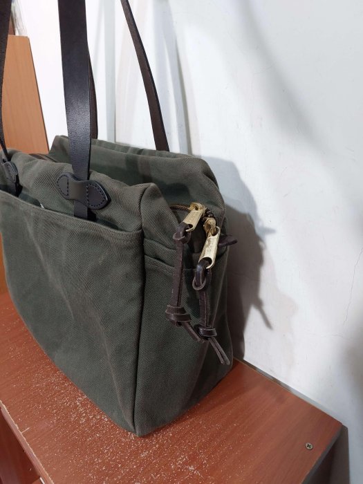 美國製 Filson Rugged Twill 70261 防潑水 斜紋帆布 黃銅拉鍊 植鞣 真皮 軍綠 托特包 手提包 側背包