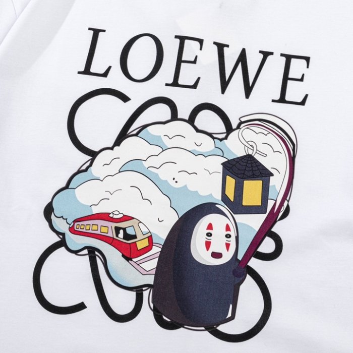 【熱賣精選】LOEWE 23SS夏季短袖男t恤千與千尋印花休閑上衣原單高端款