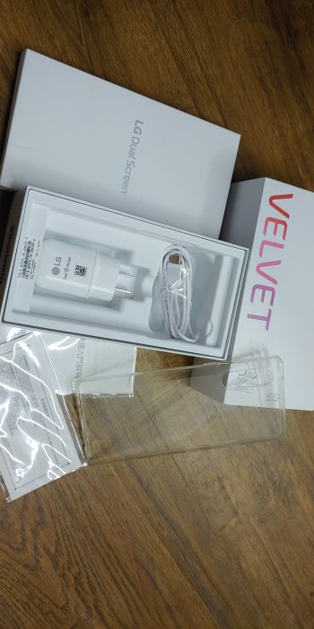 LG VELVET 128G 蛋糕機 粉紅色 5G 近全新 原廠盒裝 保固中 雙螢幕 已售出