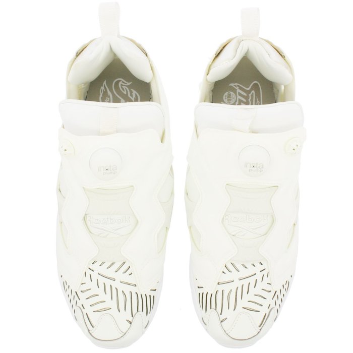 =CodE= REEBOK INSTA PUMP FURY CUTOUTS 雕花皮革充氣慢跑鞋(白銀) CM9817 女