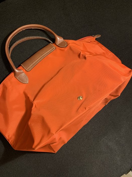 九成新Longchamp 橘紅色 水餃包 防水布 超輕量 正品