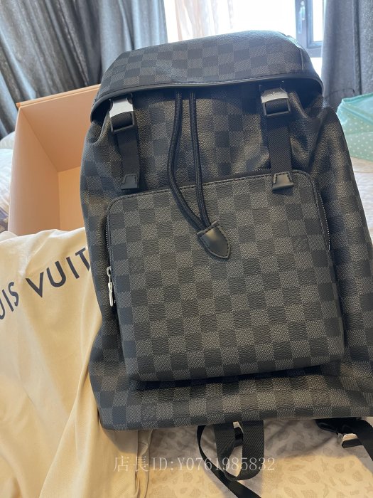 Zack backpack 2025 louis vuitton