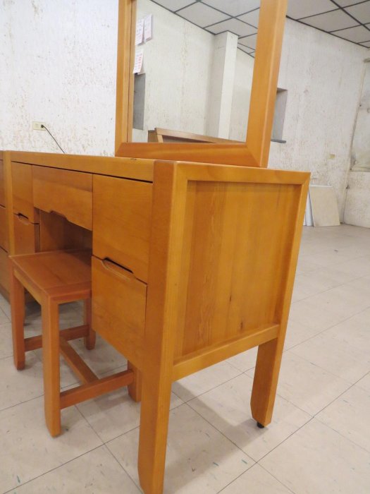 光南家具-寮國檜木鏡台、化妝台(含椅)