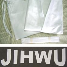 濟武:A級雙層(厚)漂白柔道服(台灣製)自製品牌-比賽用(合氣道或柔術可適用)NT$1200元