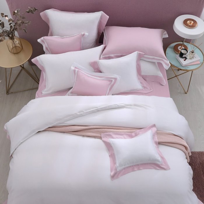 全新東妮Tonia Nicole專櫃100%天絲(萊賽爾)標準雙人4件式床包被套組《春光》邊框雙繡洞設計原價16000元