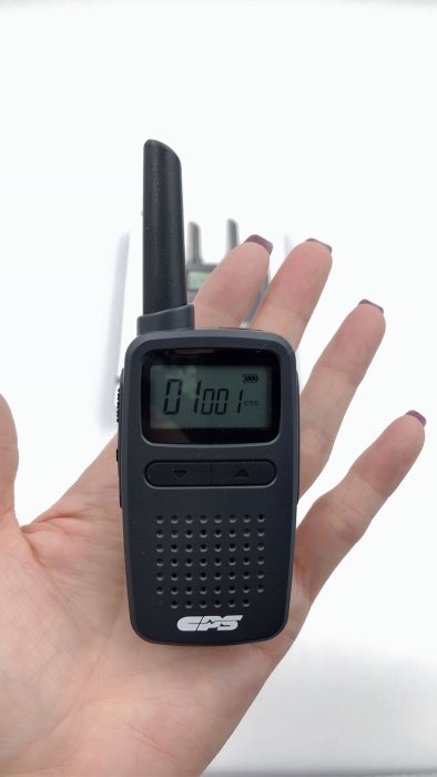 【牛小妹無線電】 CP225 ARC Ultra mini FRS 頻道 免執照對講機 一對二支 0.5W 迷你掌上型