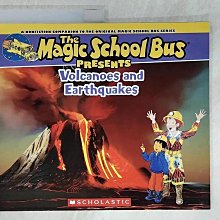 【書寶二手書T1／少年童書_ES9】Volcanoes and Earthquakes_Magic School Bus Series