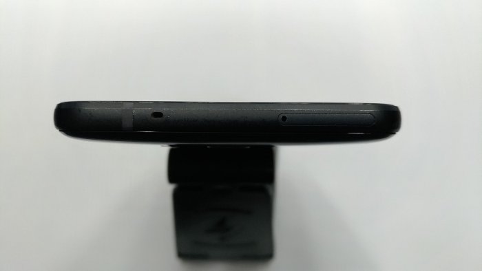 九成新HTC U11+ 4G/64G 極鏡黑 6吋 2K+顯示螢幕 3D曲面水漾玻璃 3,930mAh電量 IP68防水