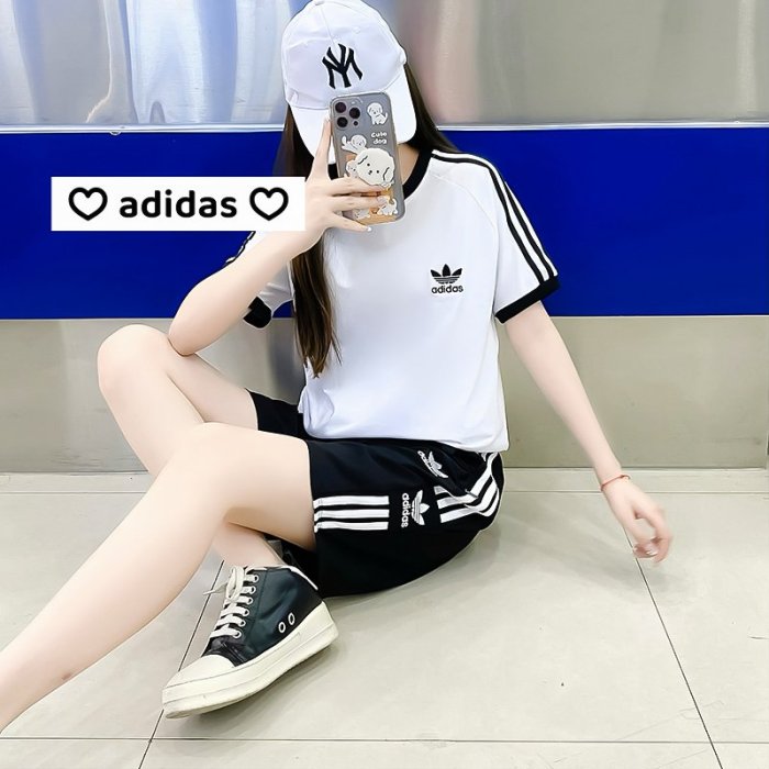 Adidas愛迪達 三葉草情侶運動服 女夏季新款休閒短褲套裝 男圓領短袖 T恤 長褲 跑步健身服360315