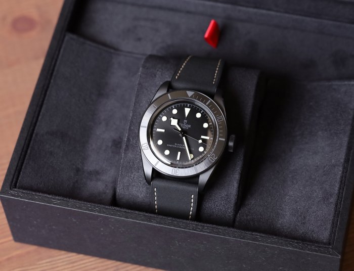 全新 TUDOR 79210CNU BLACK BAY 帝舵 機械錶 41mm 黑陶瓷 黑面盤