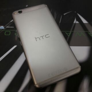 4G空機便宜賣@@保存不錯1300萬畫數.宏達電八核旗艦智慧型手機HTC One X9 dua.