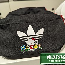 南🔥2023 9月 ADIDAS OG Hello Kitty 運動腰包 童包 凱蒂貓 聯名 可調扣帶 黑 II3358