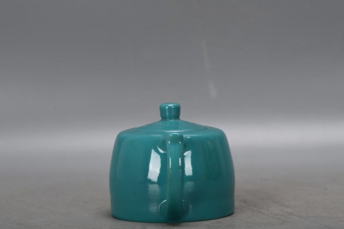 清，雍正松石綠石瓢壺一對高7.5公分，口徑5公分，直徑13公分，底徑8.2公分。瓷器 古瓷
