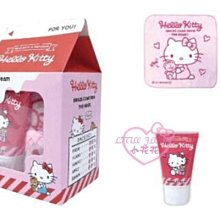 ♥小花花日本精品♥Hello Kitty 三麗鷗 護手霜+小方巾組~3