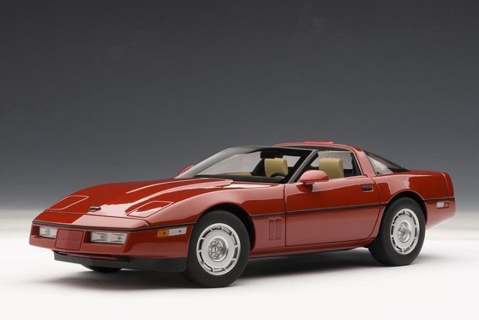 免運現貨汽車模型機車模型奧拓 1:18 克爾維特C4 CHEVROLET CORVETTE 1986 合金汽車模型