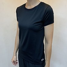 *wen~怡 21年下 UNDER ARMOUR 女HeatGear短袖上衣 (1365756-001)版型偏大 可議價