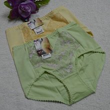 【曼黛瑪璉】蕾絲繡花修飾褲【P1155】~M~金黃色,綠色