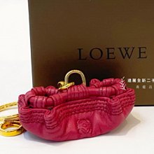 高雄店 遠麗全新二手名牌館~P2080 Loewe 桃紅色羊皮空氣包金釦吊飾鑰匙圈