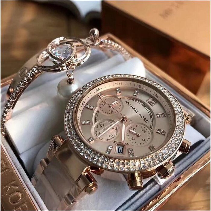 直購#Michael Kors MK手錶 鑲鑽大錶盤日曆防水三眼時尚女錶mk5896 手錶手鐲手環三件套裝組合