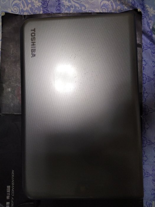 TOSHIBA Satellite L50t-A i5 四核心觸控筆電 2G獨立顯卡 灰色