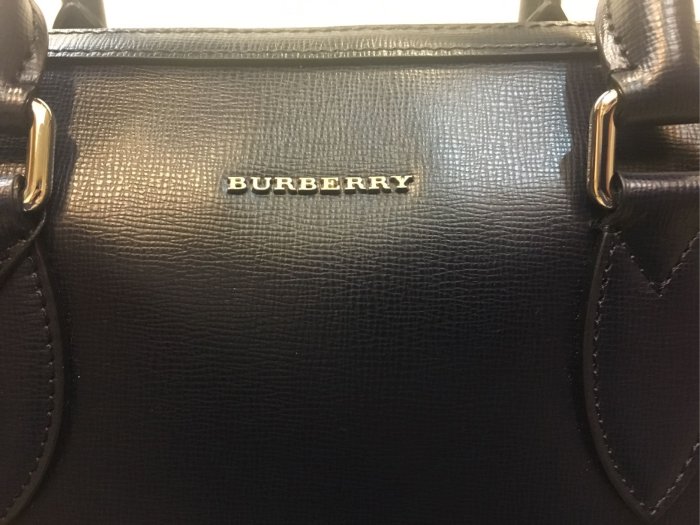 全新 全新Burberry LONDON 深藍色 皮革 可拆式斜背帶 公事包 全配