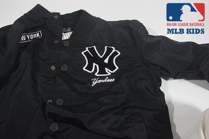 Cover Taiwan 官方直營 NY 紐約洋基隊 薄款 風衣 棒球外套 MLB 大聯盟 黑色 藍色 藏青色 (預購)