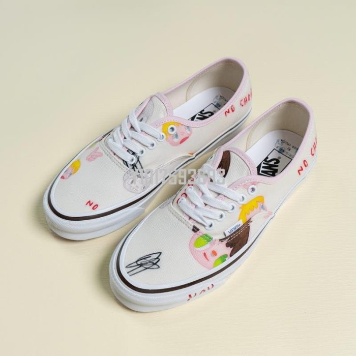 Vans Og Authentic L 藝術家 大眼仔 塗鴉帆布滑板鞋VN0A4BV96Z6 男女鞋