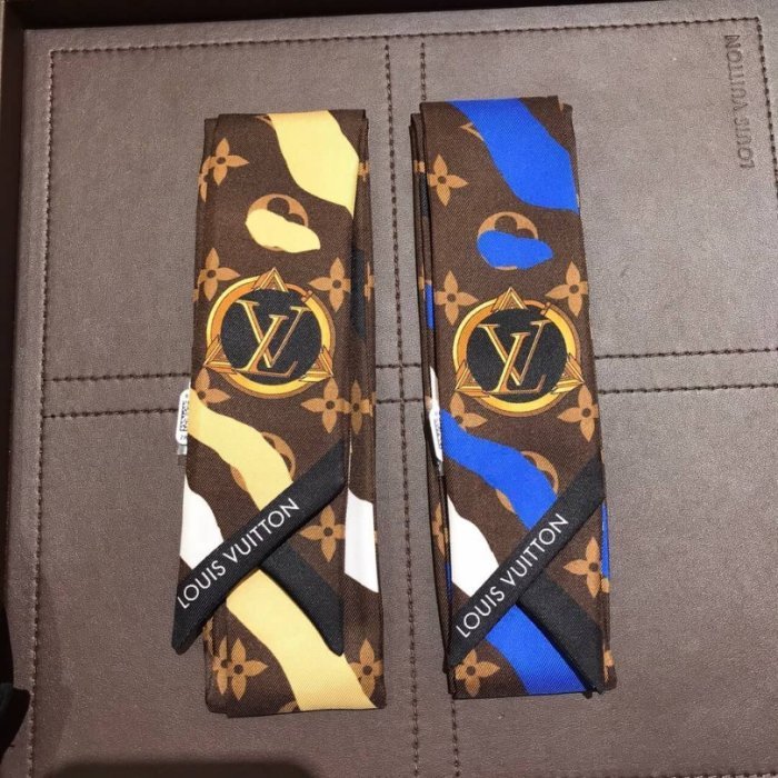 LV M76197 MONOGRAM 披肩 英雄聯盟 Foliage Stole 大型披肩