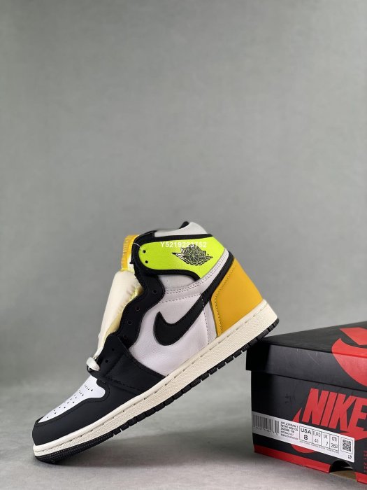 NIKE AIR JORDAN 1 RETRO OG 螢光綠 黑黃腳趾 黑頭 男鞋 555088-118