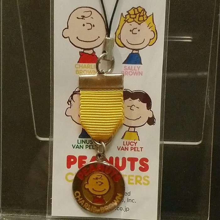 日本直購 現貨【SNOOPY 史努比 史奴比 】查理布朗 Charlie Brown  經典黃 手機吊飾 掛飾 療癒小物
