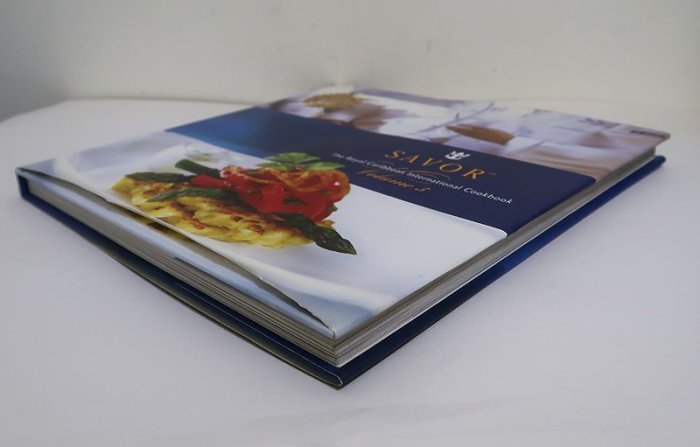 SAVOR：The Royal Caribbean International Cookbook Volume 3