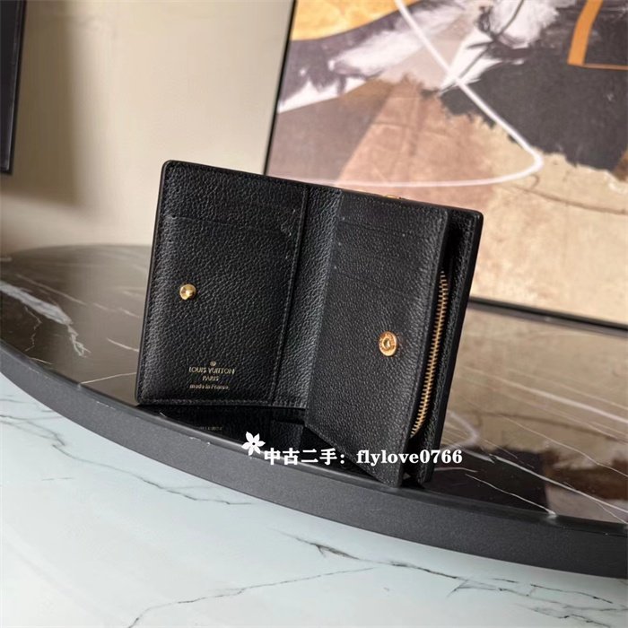 中古二手 LOUIS VUITTON 路易威登 CLÉA 黑色壓紋LV短夾/零錢包/皮夾 M80151