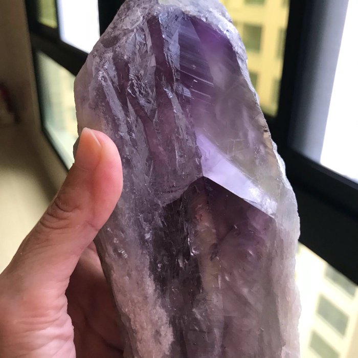 紫水晶權杖  大隻 1338克 25x8公分骨幹水晶 祭壇水晶 電路板 量少 阿賽斯特萊石 編號S1010