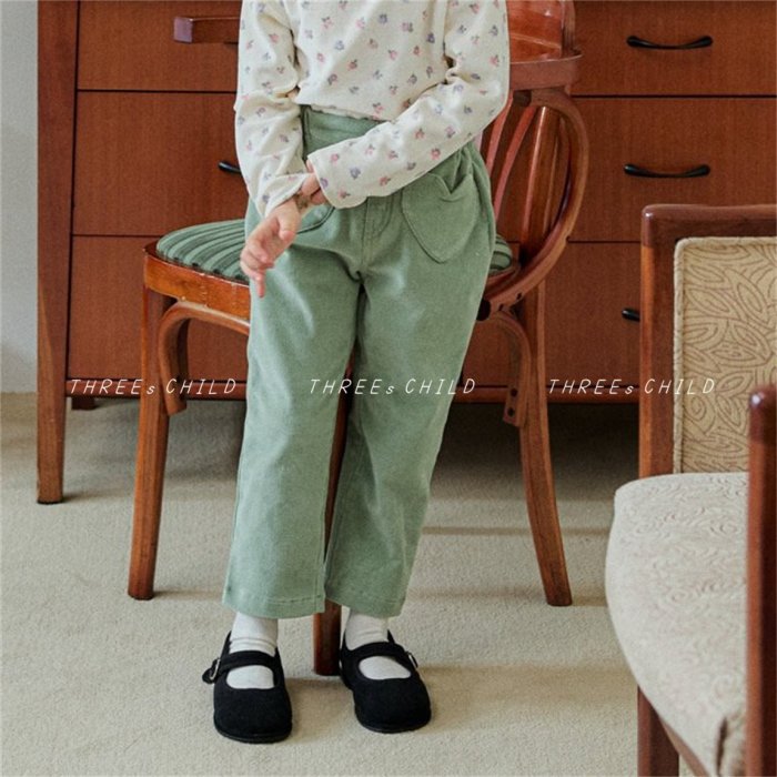 韓國童裝代購 兒童冬季愛心口袋洋氣百搭長褲berry
