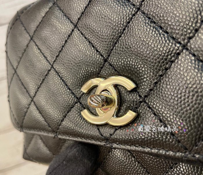 《真愛名牌精品》CHANEL AS2215  MINI 黑色荔枝皮 金鍊 19cm coco handle *全新*代購