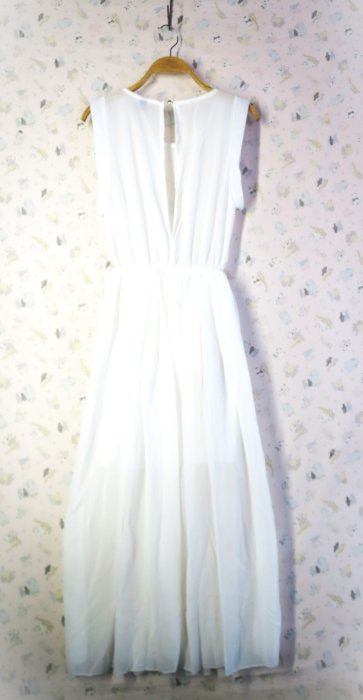 ＊︵四季熱賣.98起競標︵＊Shang Ran Fashion 米白色伸縮腰無袖假兩件式雪紡洋裝1722