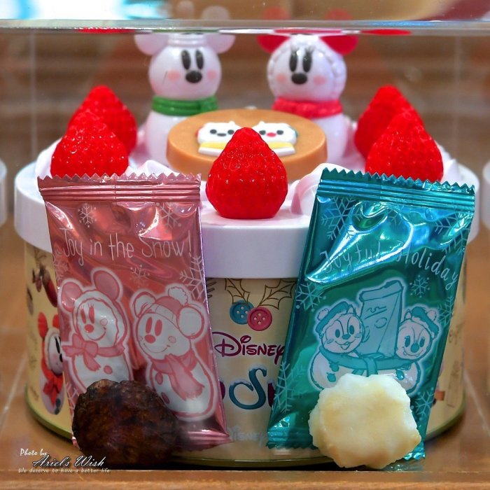 Ariel's Wish日本東京迪士尼聖誕節耶誕夜限定販售米奇米妮帽子圍巾雪人聖誕樹雪花立體草莓蛋糕鐵盒小物收納盒售空盒