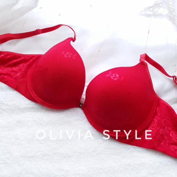 ＊Olivia＊//80B*36B// 奧黛莉 Audrey 緹花無痕 深V 托高集中下厚上薄胸罩 內衣＊紅色＊