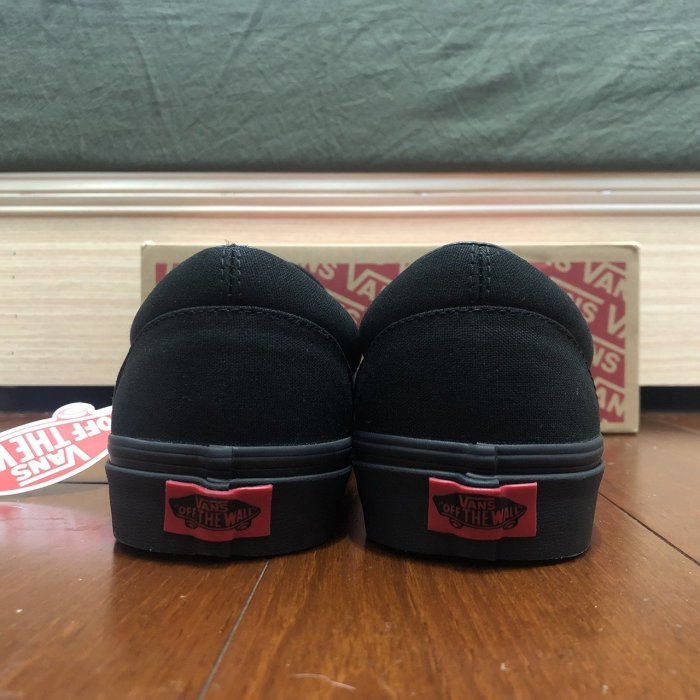 CHIEF’ VANS 美版 CLASSIC SLIP-ON 全黑 帆布 經典 US4.5~12 #C966199 男女