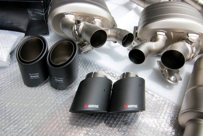 【YGAUTO】東歐直送 斯洛文尼亞 Akrapovic 奧迪 S6/S7 改裝蠍子鈦合金排氣管